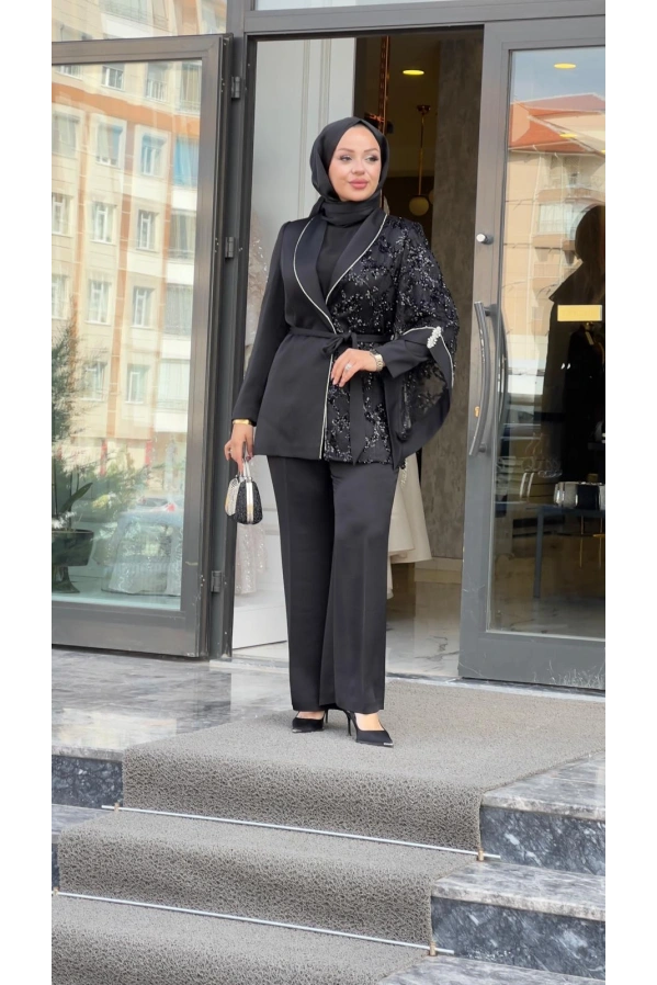 MATEKS-CEKETİ PUL DETAYLI PANTOLONLU TAKIM SİYAH