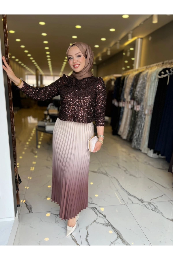 MATEKS-ETEĞİ PLİSELİ PAYETLİ TAKIM KAHVE