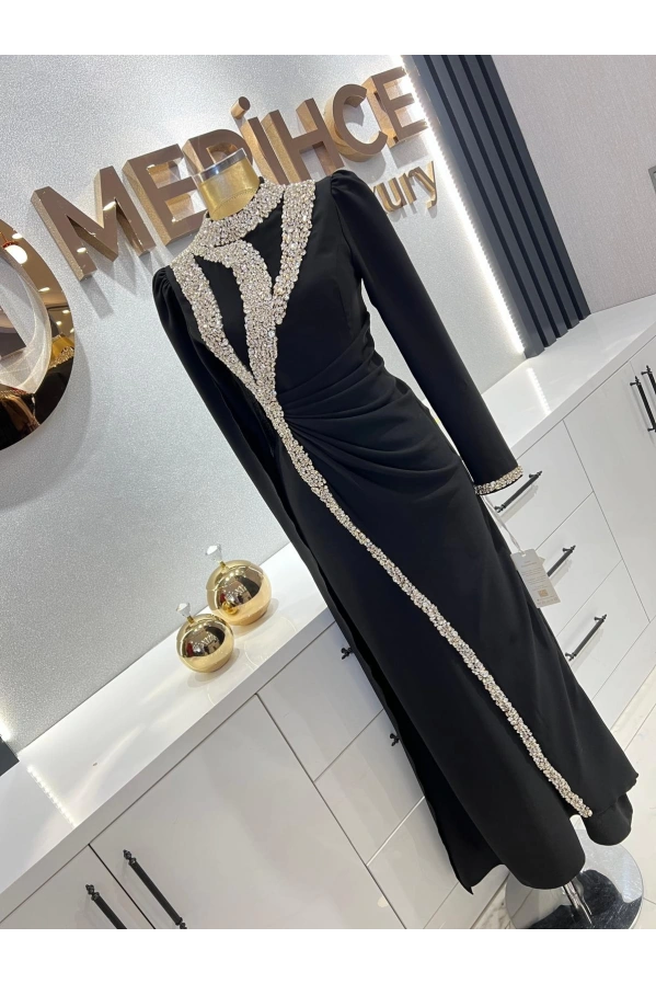 FERİHA SARIOĞLU-NEHİR ABİYE SİYAH