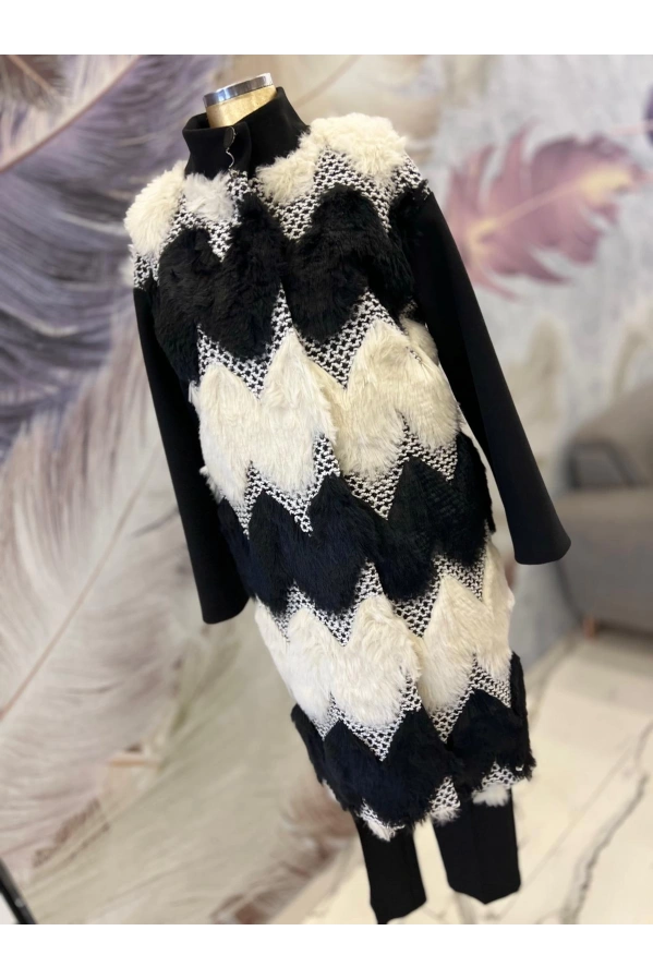 MATEKS-ANGORA DETAYLI KAŞE KABAN EKRU