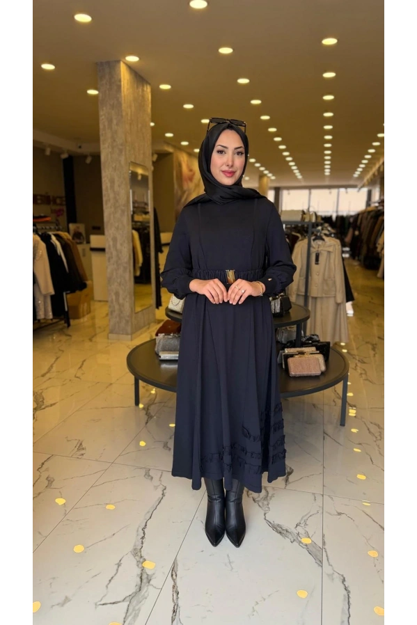 NİLİWİ-ETEK UCU FIRFIRLI ELBİSE SİYAH