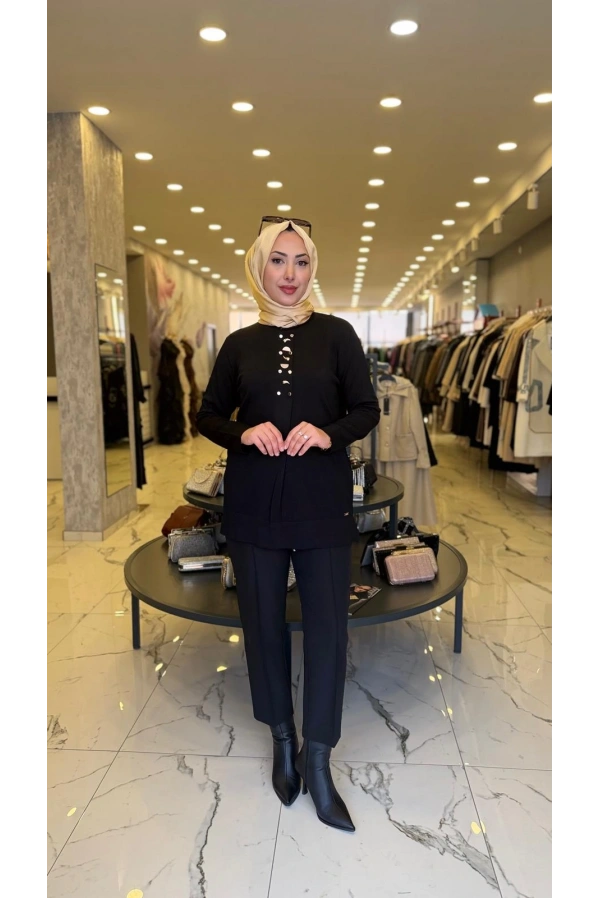 NİLİWİ-ÖNÜ KENDİNDEN PİLELİ TUNİK SİYAH