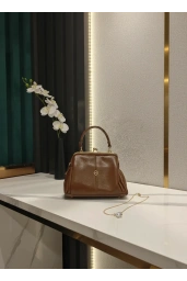 MERİHCE-KLİPSİ TEK KULPLU ÇANTA TABA