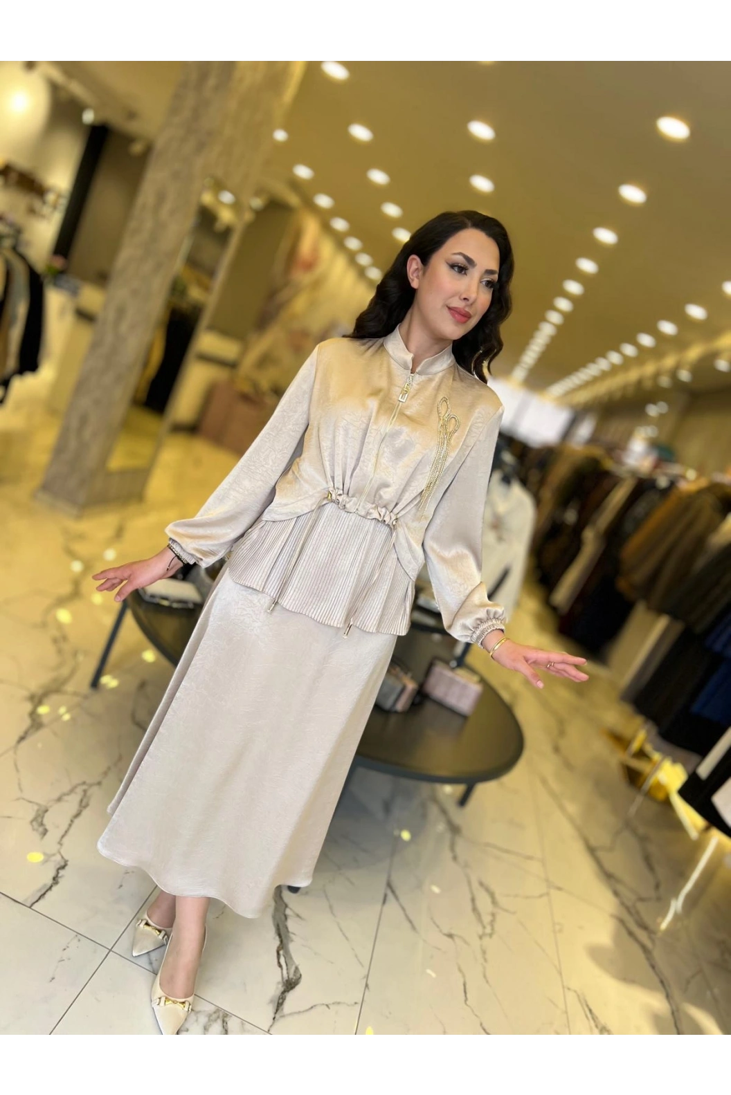 MATEKS-SATEN ETEKLİ TAKIM BEJ