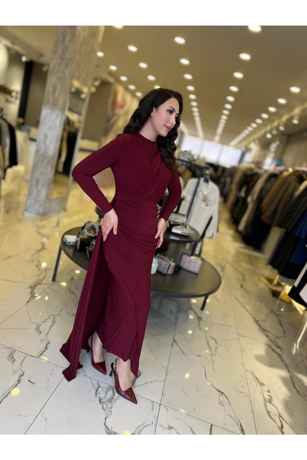 MY312-OMZU AKSESUARLI ELBİSE BORDO