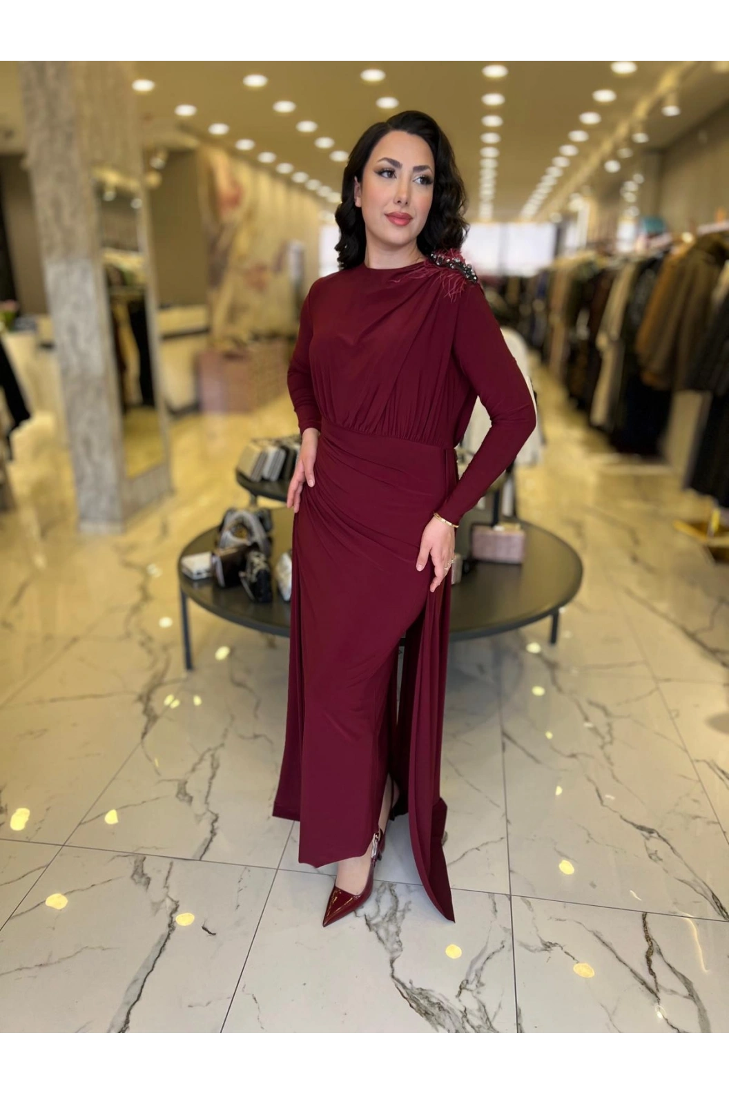 MY312-OMZU AKSESUARLI ELBİSE BORDO