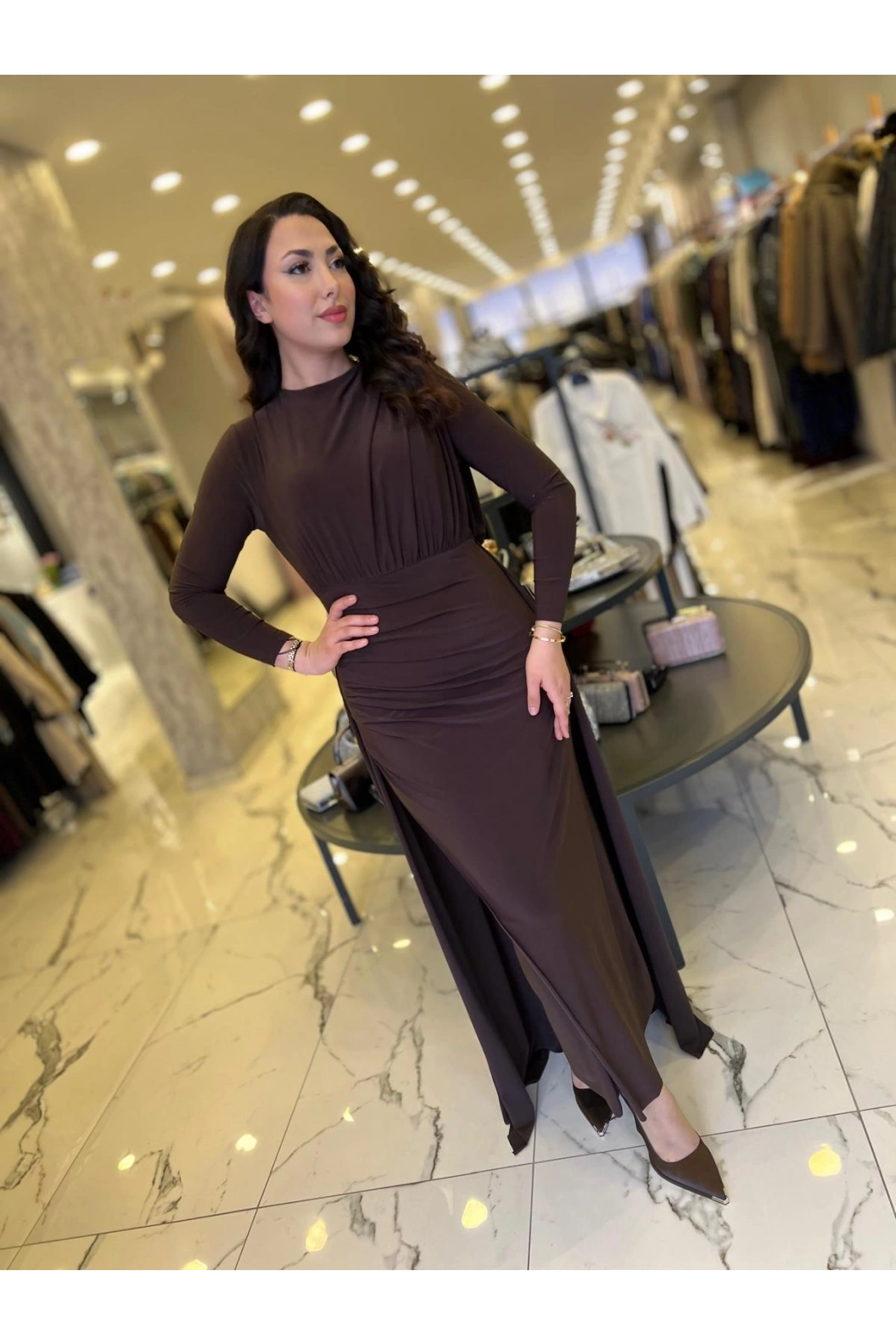 MY312-OMZU AKSESUARLI ELBİSE KAHVE