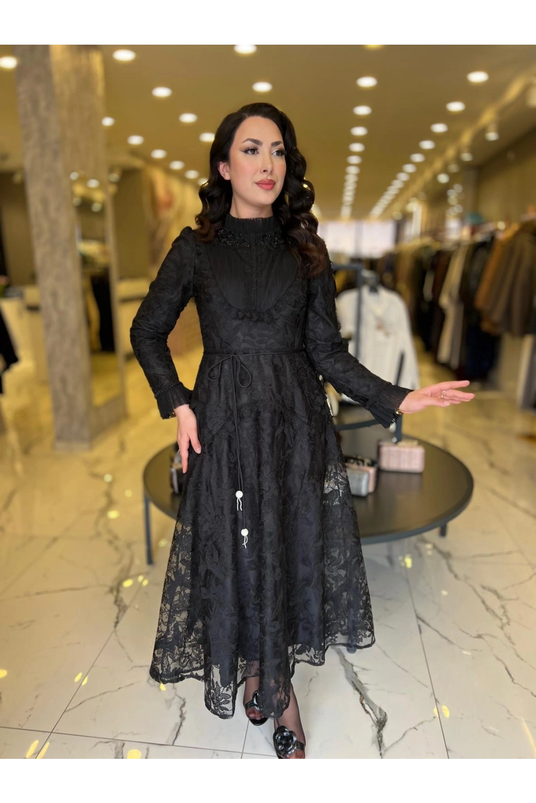 İTHAL-GÜPÜRLÜ ELBİSE SİYAH