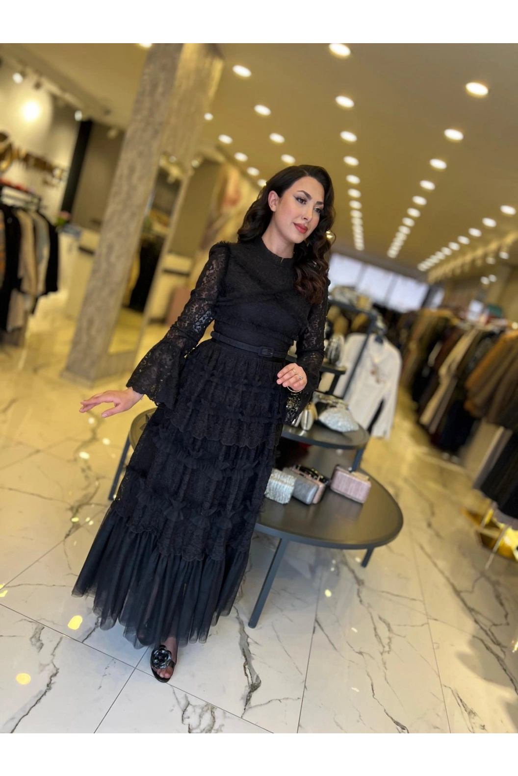İTHAL-TÜL ELBİSE SİYAH