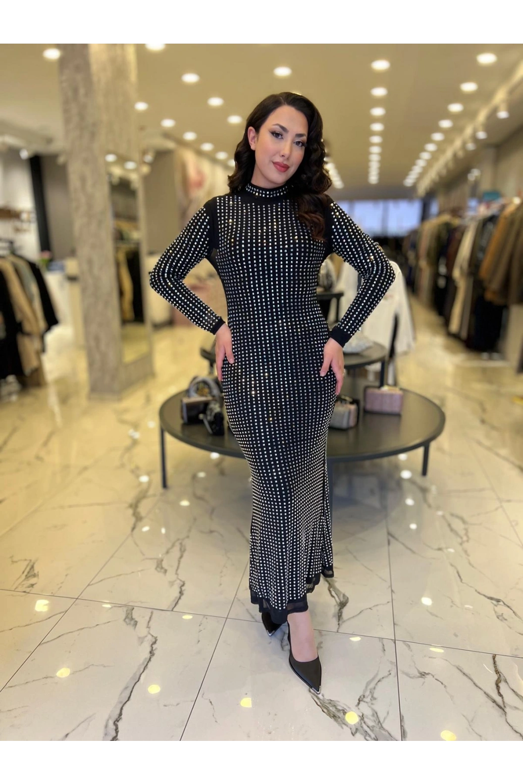 İTHAL-TAŞLI ELBİSE SİYAH