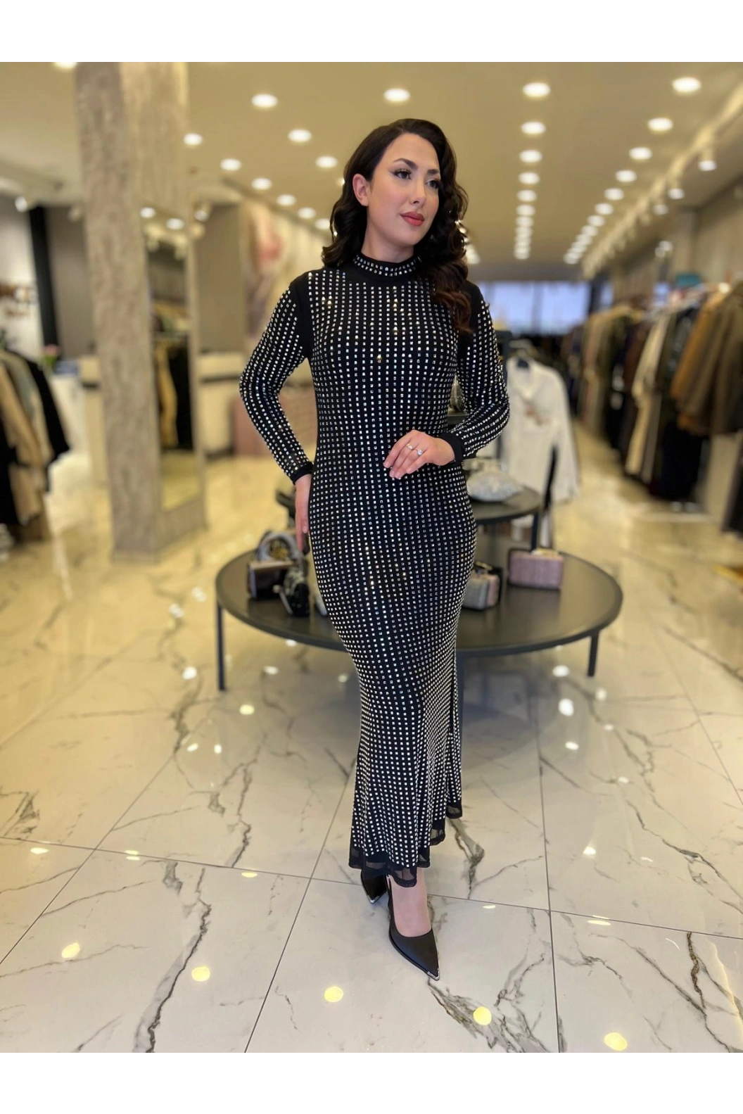 İTHAL-TAŞLI ELBİSE SİYAH