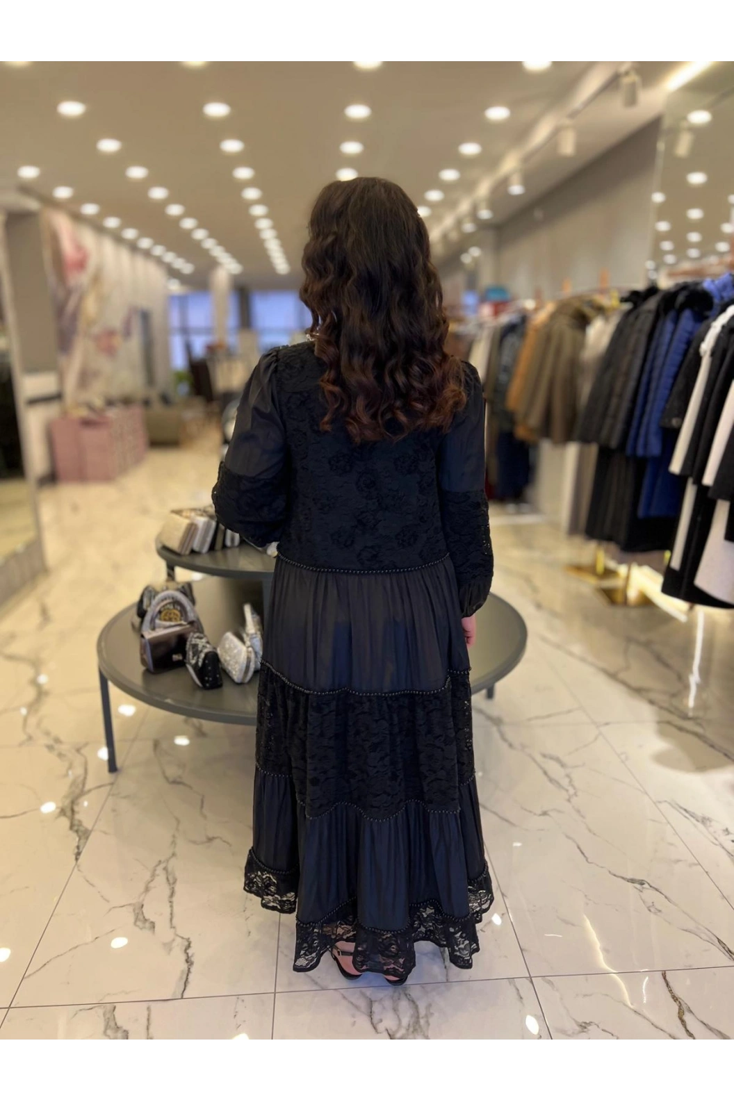 İTHAL-BONCUKLU ELBİSE SİYAH