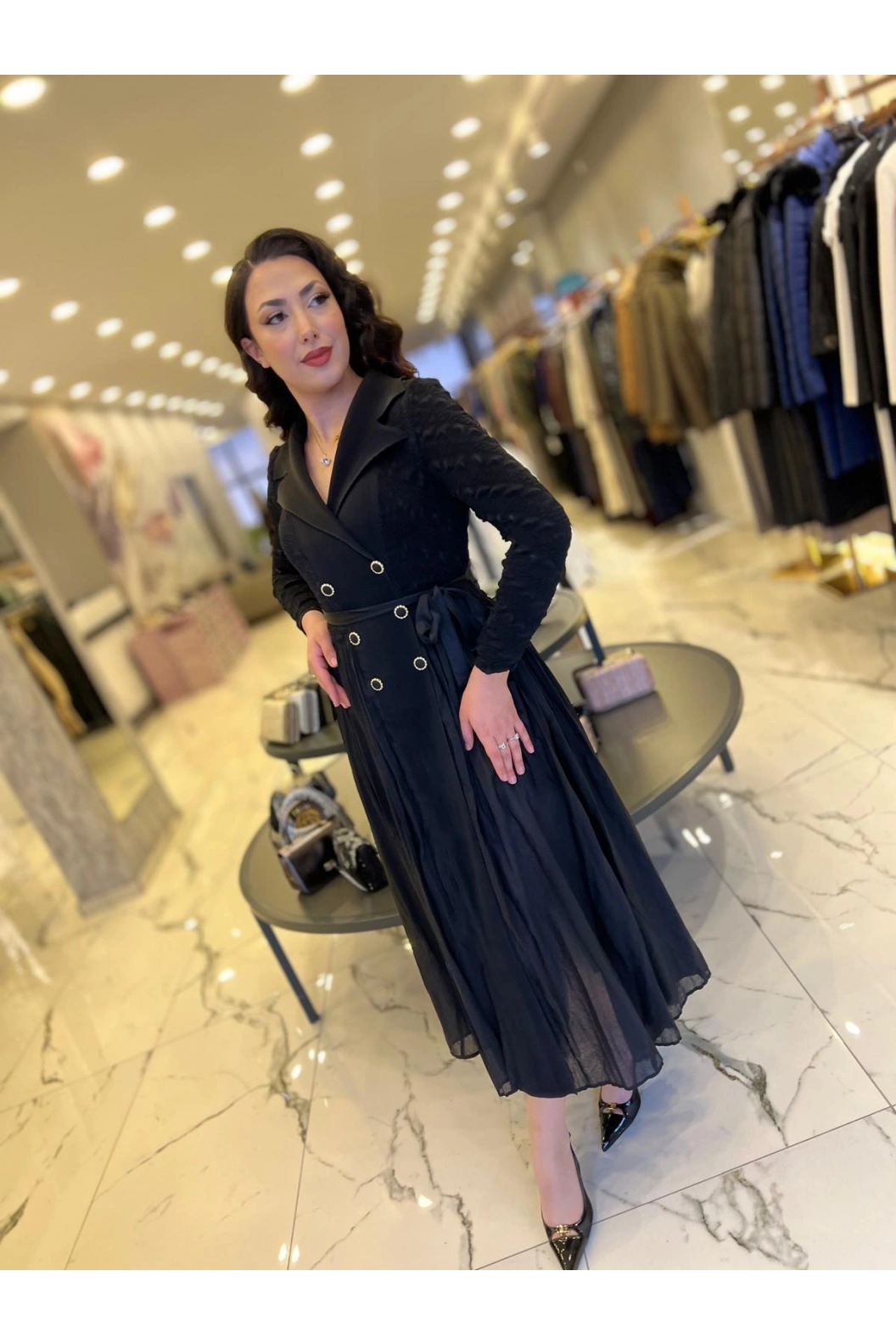 İTHAL-ALTI DÜĞMELİ ELBİSE SİYAH