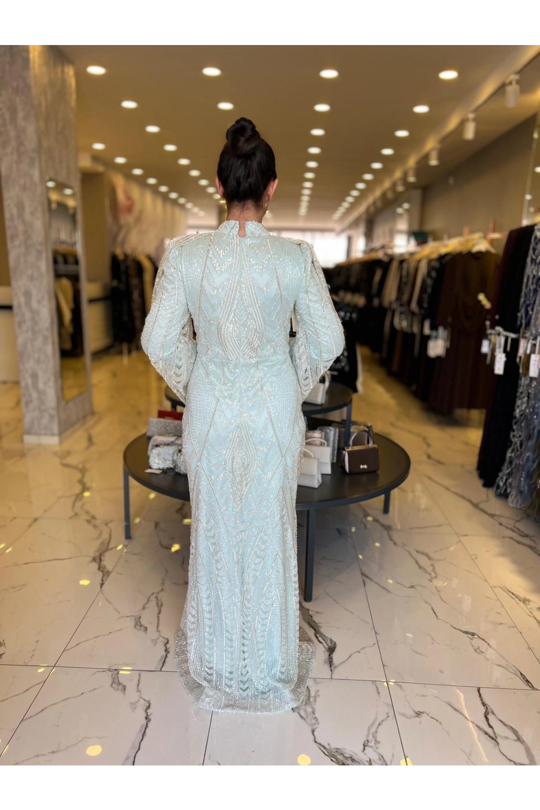 GAMZE ÖZKUL-MİLENDA ABİYE MİNT