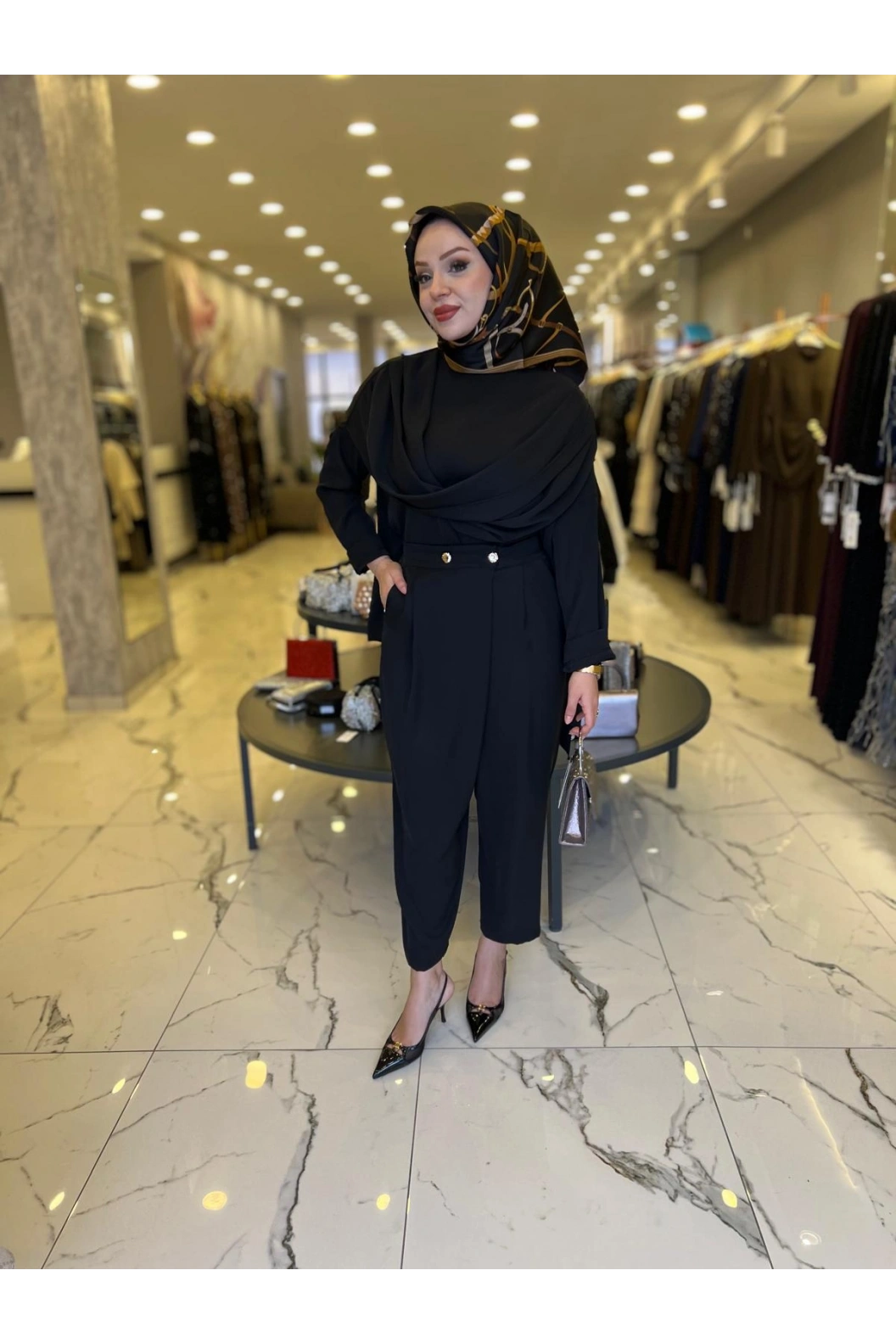 MY312-OMZU AKSESUARLI TAKIM SİYAH