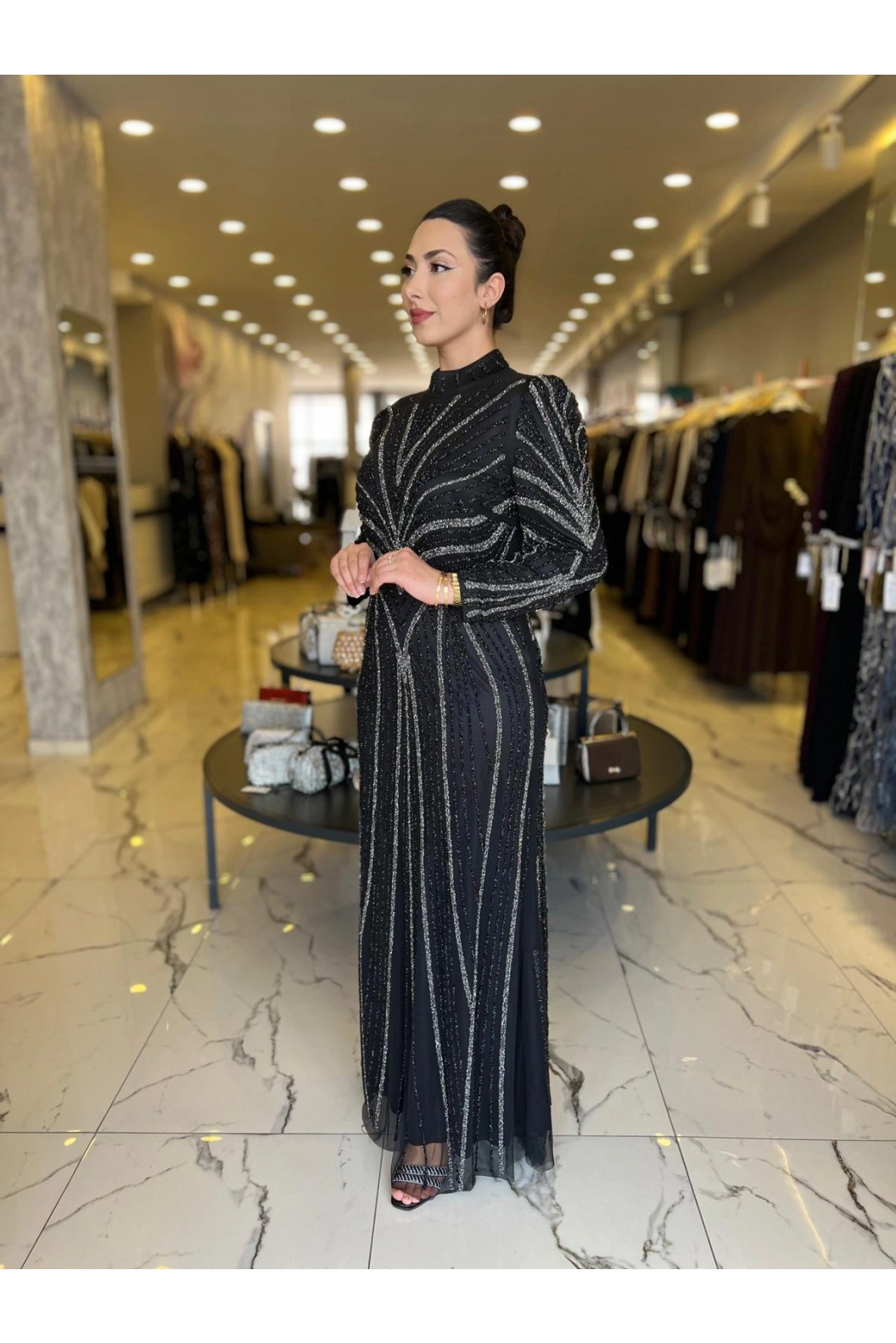 BEYOĞLU-GECE IŞILTISI ABİYE SİYAH