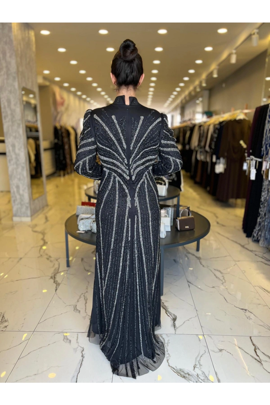 BEYOĞLU-GECE IŞILTISI ABİYE SİYAH