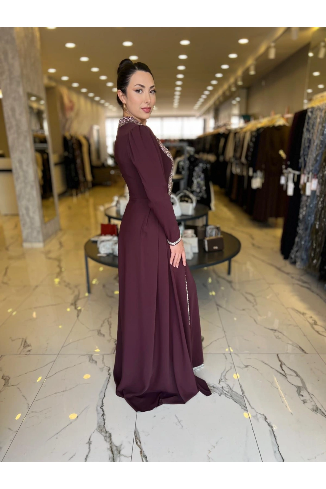 FERİHA SARIOĞLU-AYÇA ABİYE BORDO