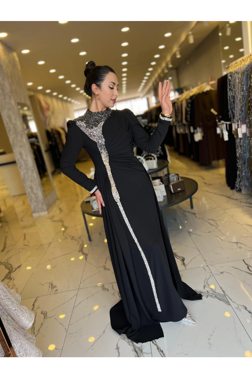 FERİHA SARIOĞLU-AYÇA ABİYE SİYAH