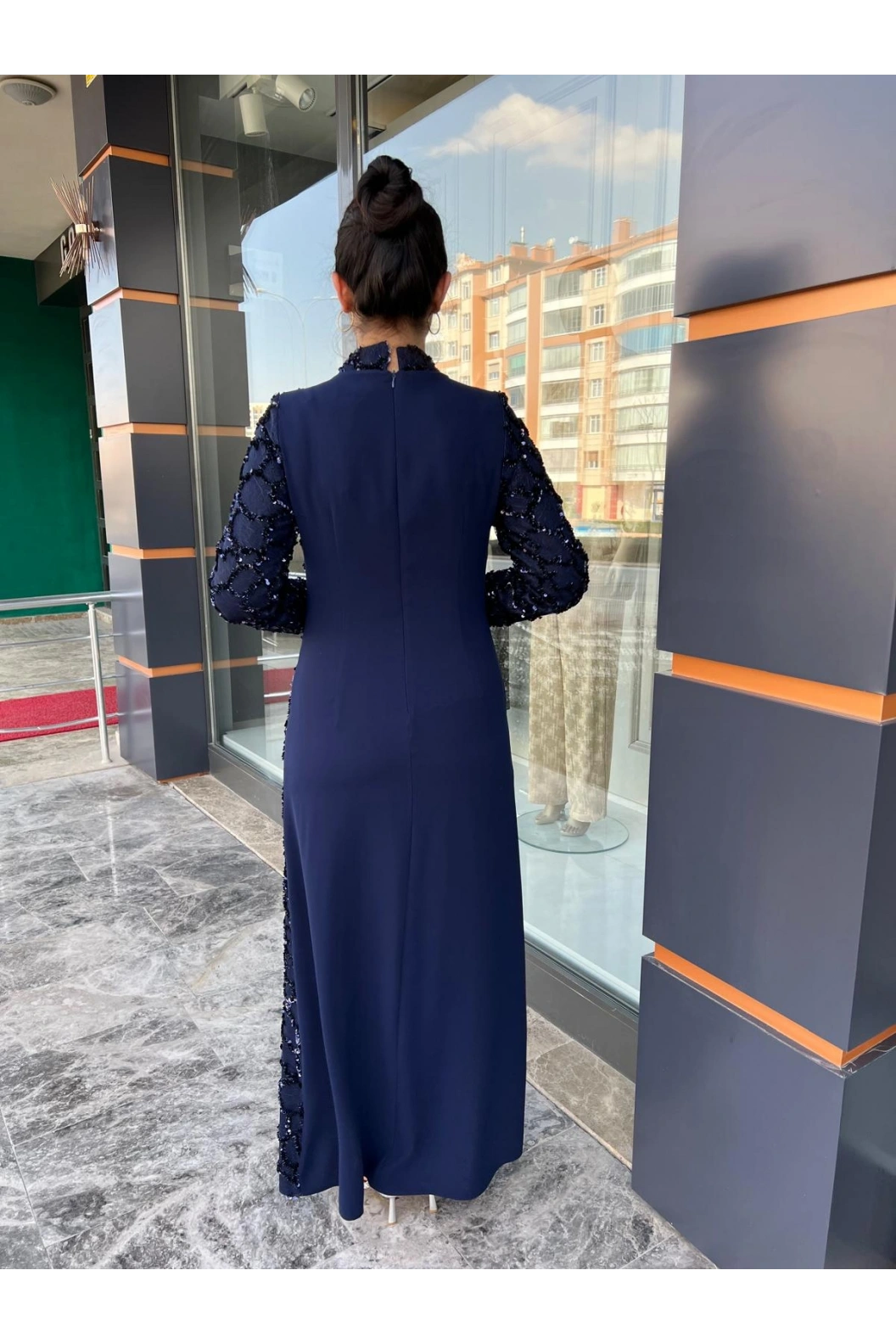 BEYOĞLU-PUL DETAYLI ELBİSE LACİVERT