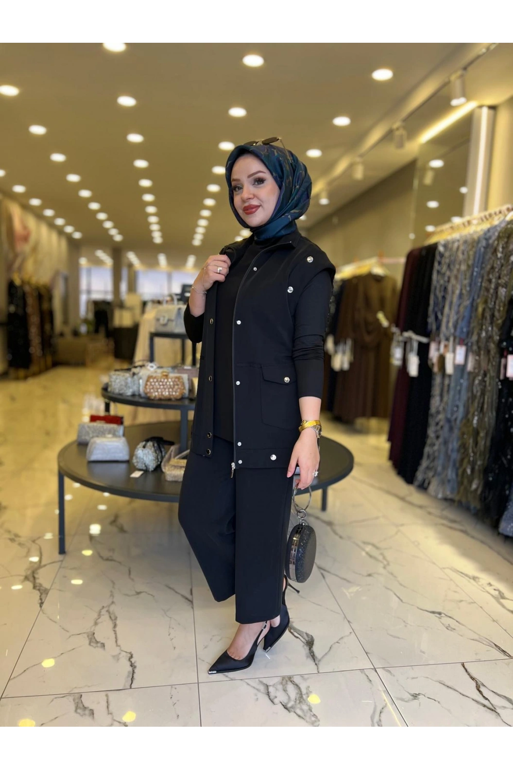 SOLİS-YELEKLİ TAKIM SİYAH