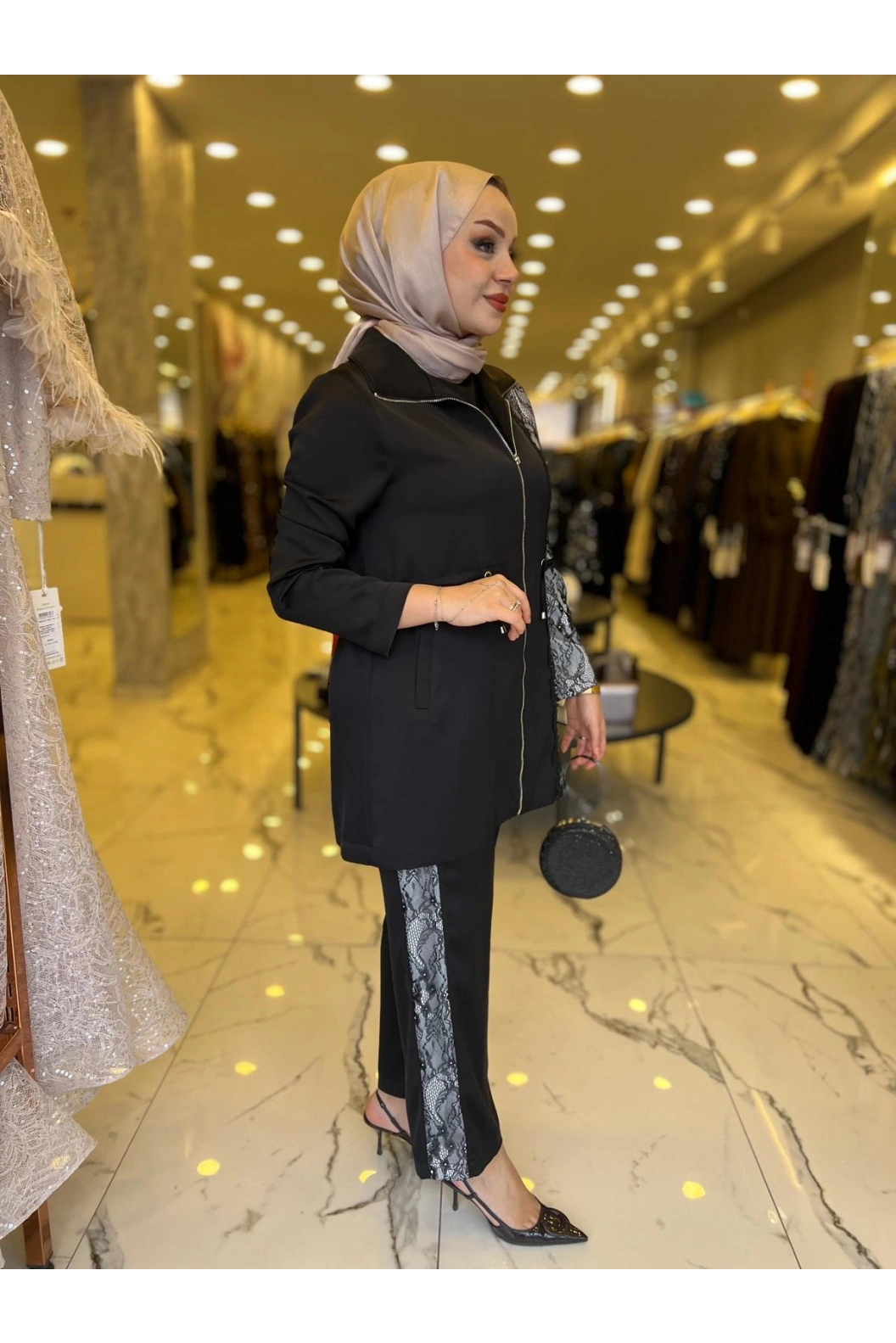 SOLİS-DANTELLİ PANTOLONLU TAKIM SİYAH