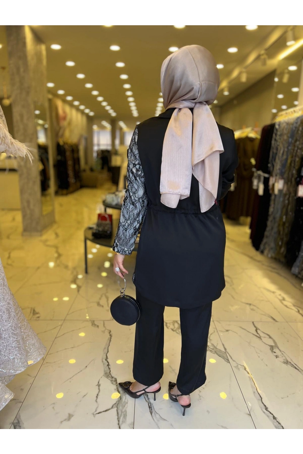 SOLİS-DANTELLİ PANTOLONLU TAKIM SİYAH