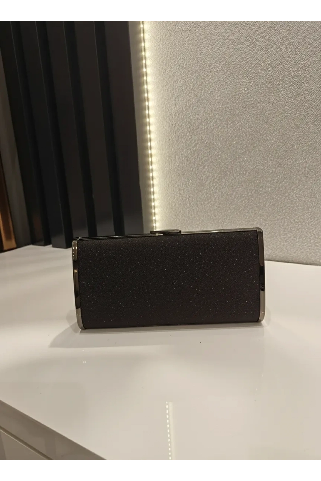 MERİHCE-DÜZ SİMLİ ÇANTA SİYAH