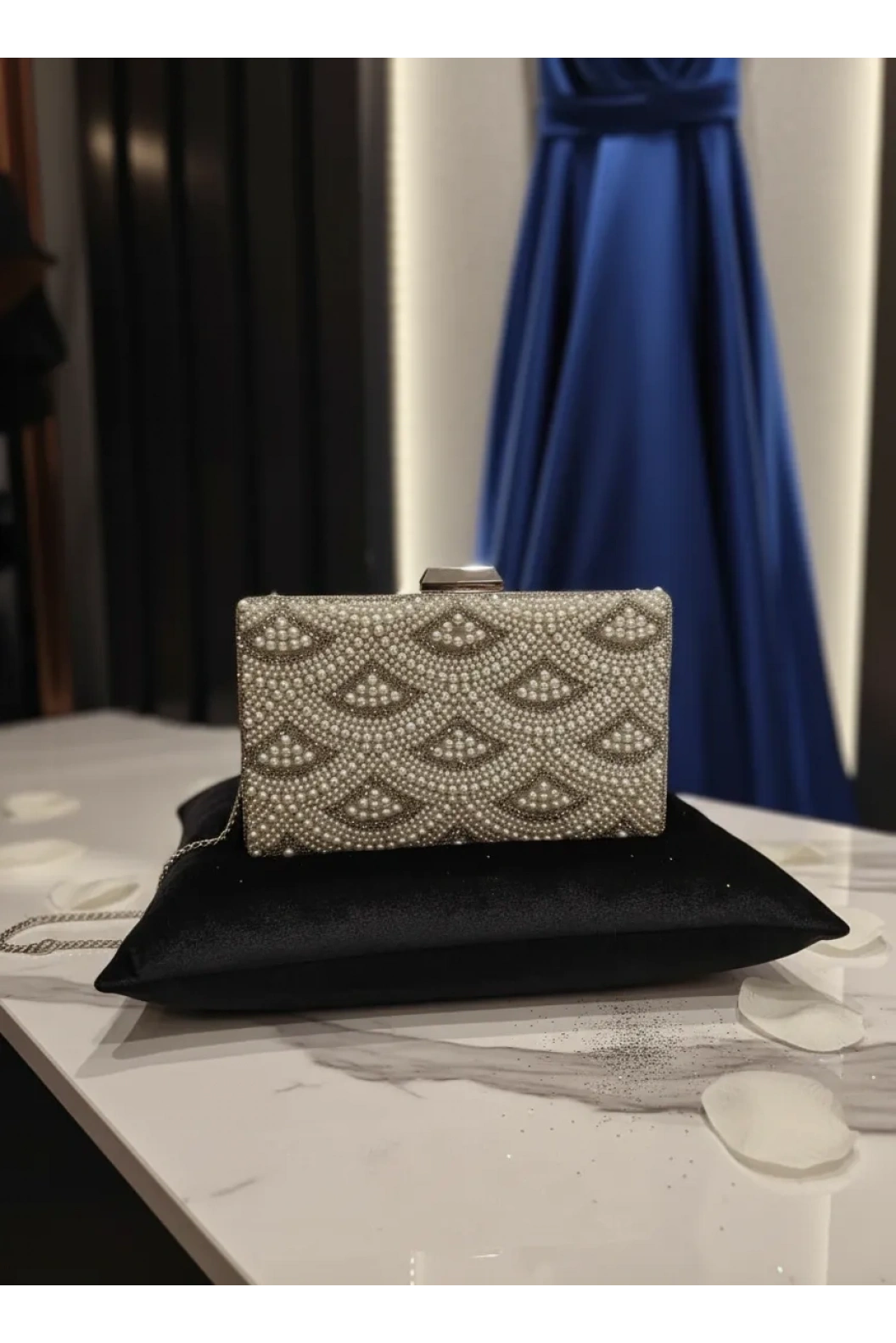 MERİHCE-KUMLU İNCİLİ ABİYE ÇANTA GÜMÜŞ