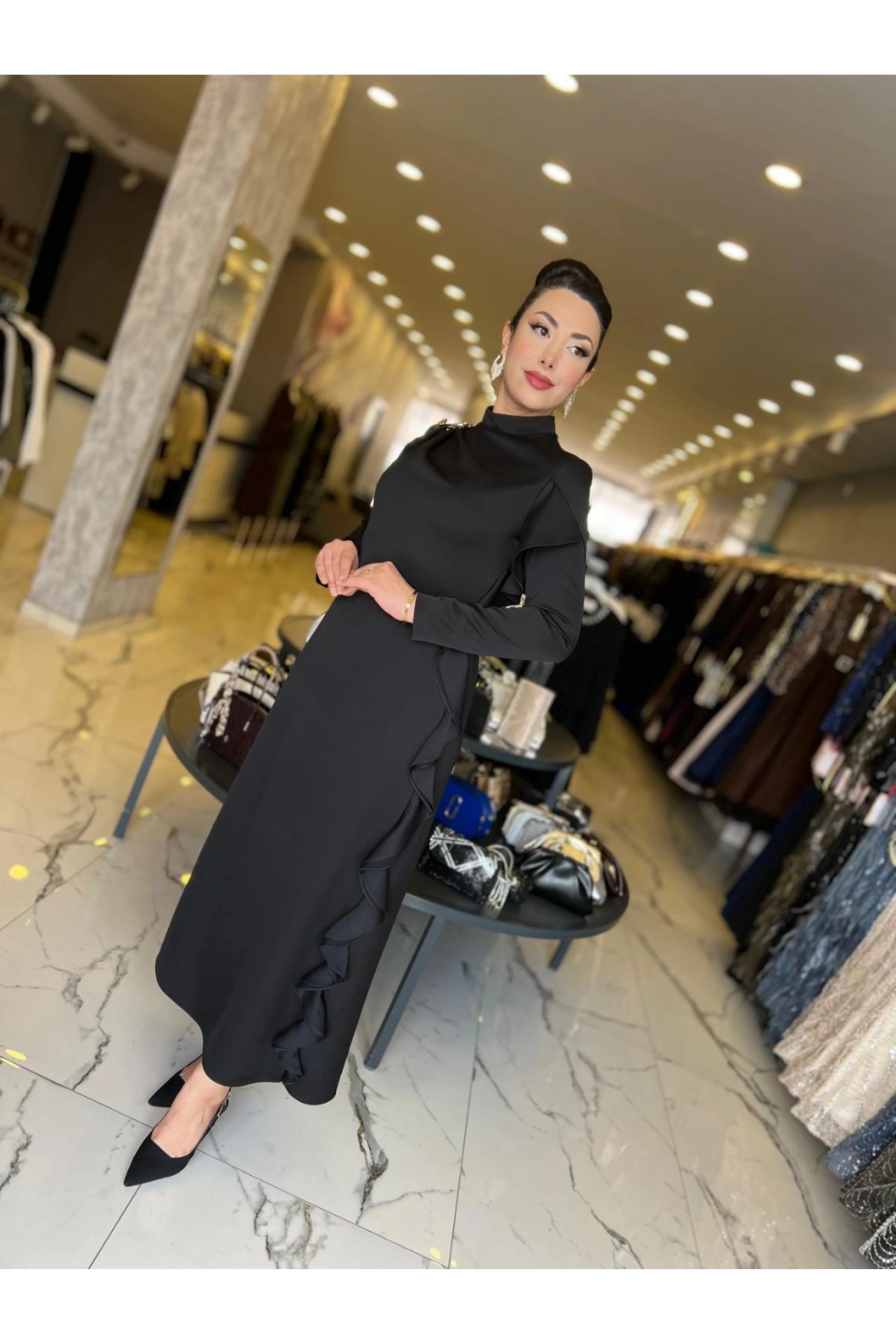 MATEKS-YANI FIRFIRLI ELBİSE SİYAH