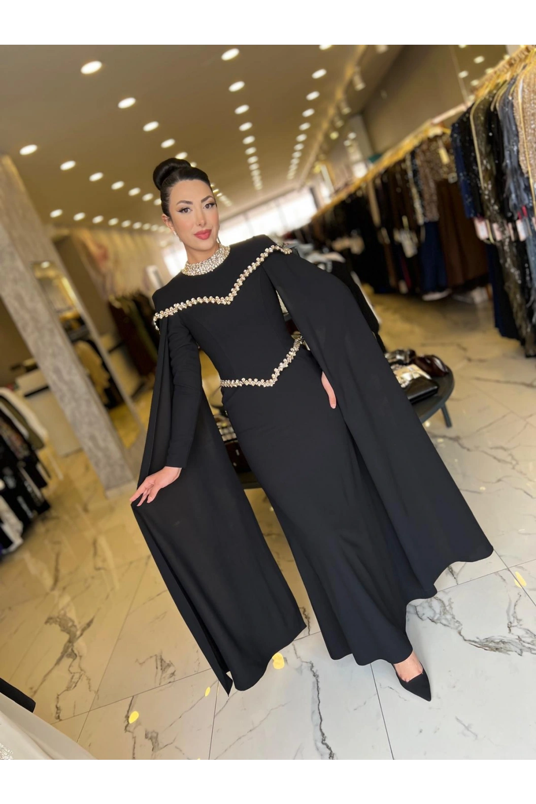 FERİHA SARIOĞLU-HİLAL ABİYE SİYAH