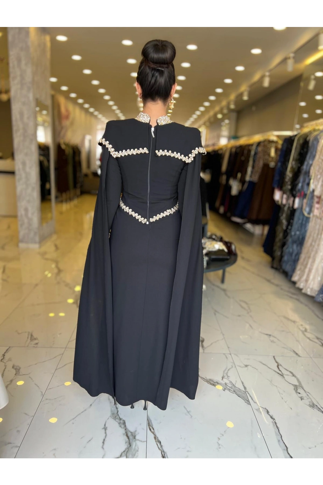 FERİHA SARIOĞLU-HİLAL ABİYE SİYAH