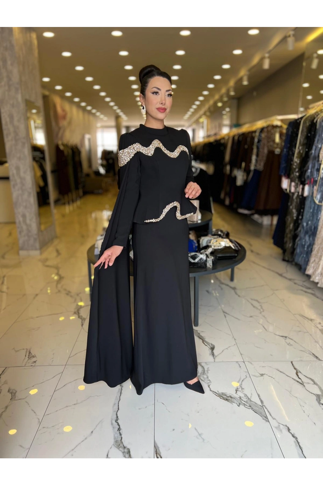 FERİHA SARIOĞLU-PANA ABİYE SİYAH