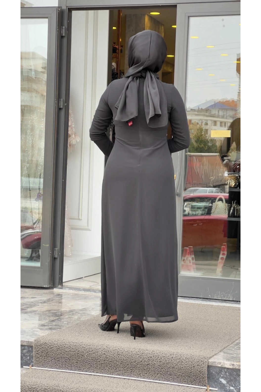 MATEKS-BELİ TAŞLI ELBİSE SİYAH