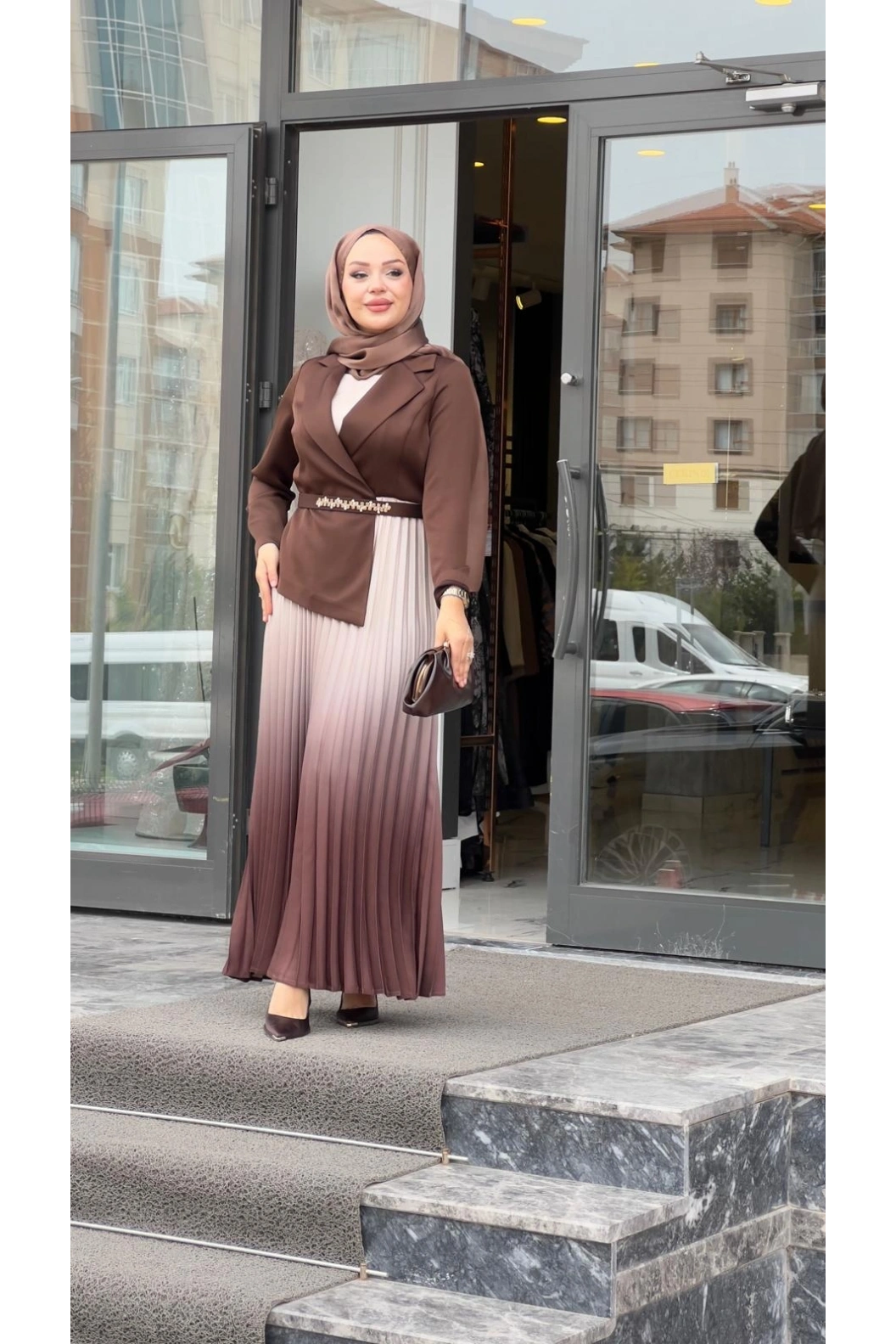 MATEKS-PLİSELİ ELBİSE KAHVE