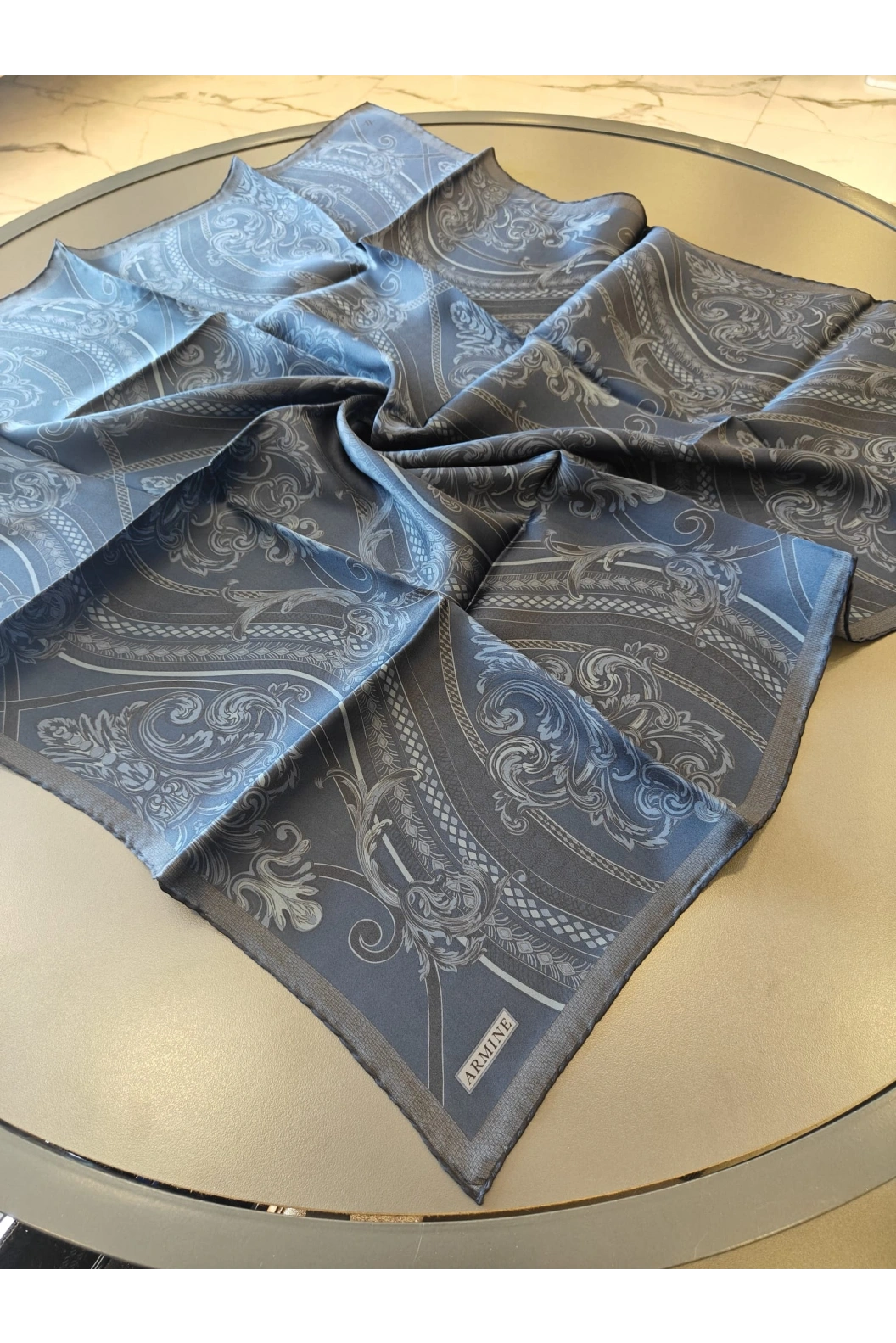 ARMİNE-%100 İPEK EŞARP LACİVERT