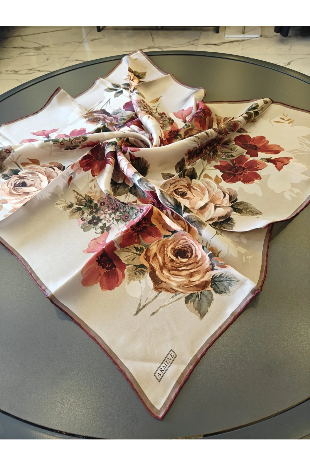 ARMİNE-%100 İPEK EŞARP BEJ