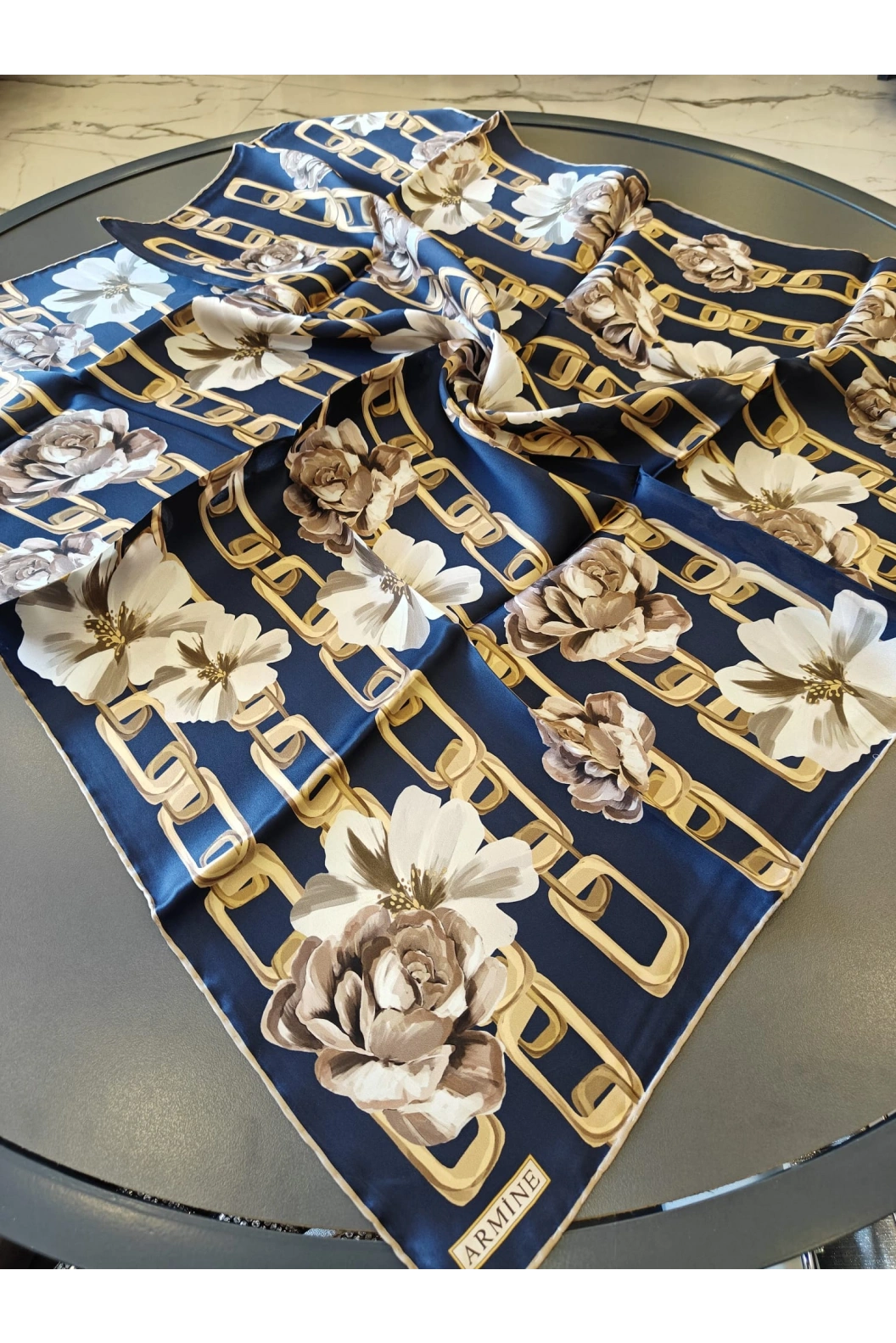 ARMİNE-% 100 İPEK EŞARP LACİVERT