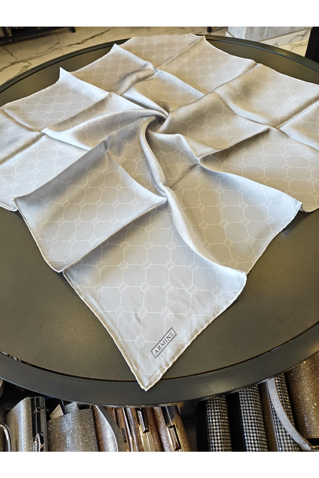 ARMİNE-% 100 İPEK EŞARP GRİ