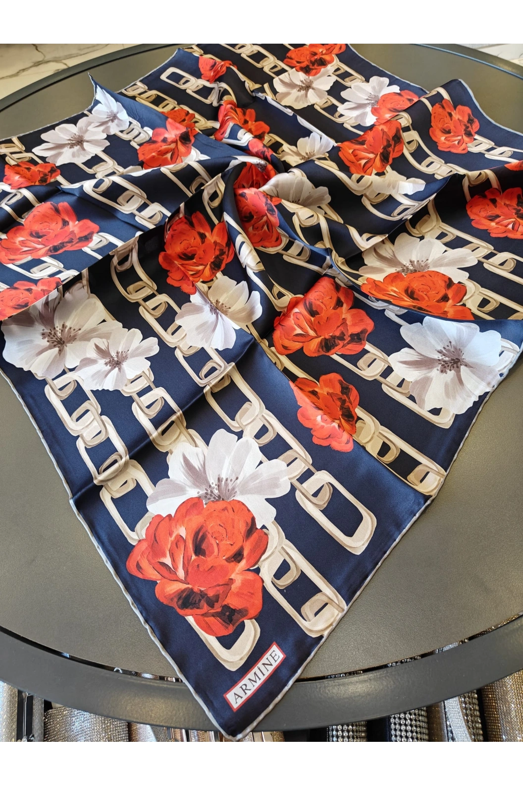 ARMİNE-% 100 İPEK EŞARP KIRMIZI