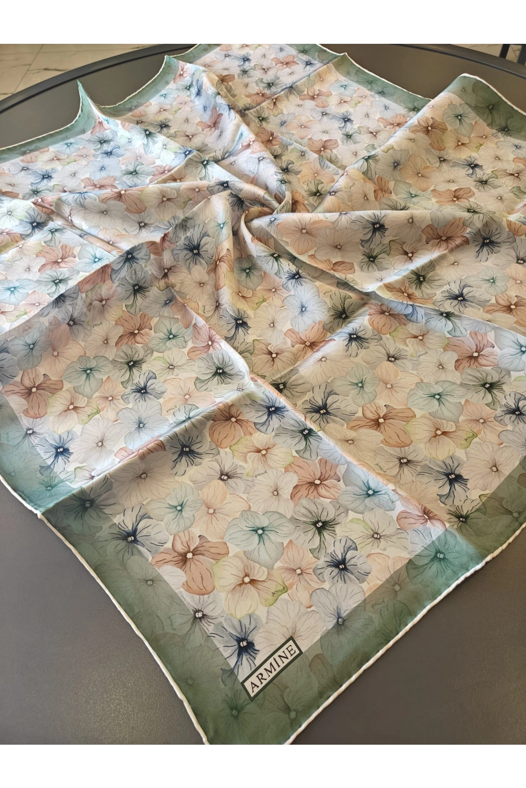 ARMİNE-%100 İPEK EŞARP YEŞİL