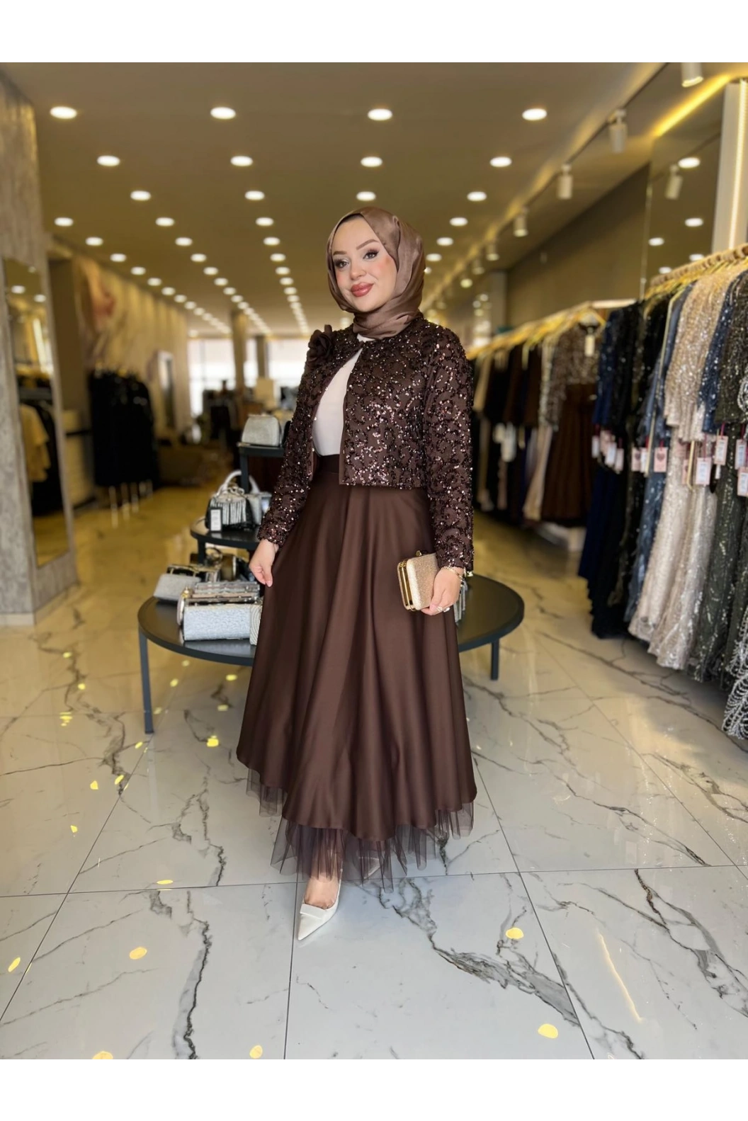 MATEKS-PAYETLİ CEKET ETEKLİ TAKIM KAHVE