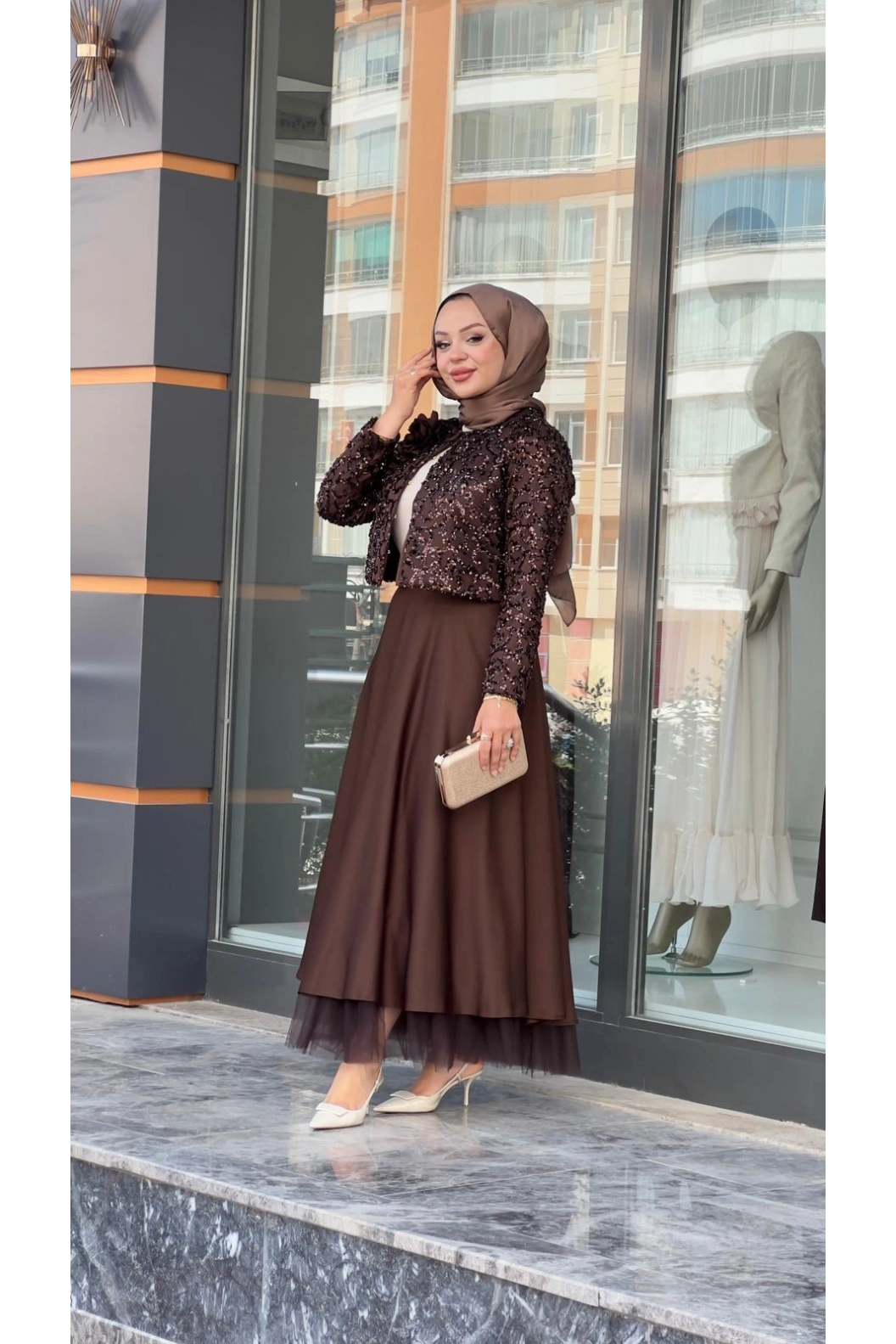 MATEKS-PAYETLİ CEKET ETEKLİ TAKIM KAHVE