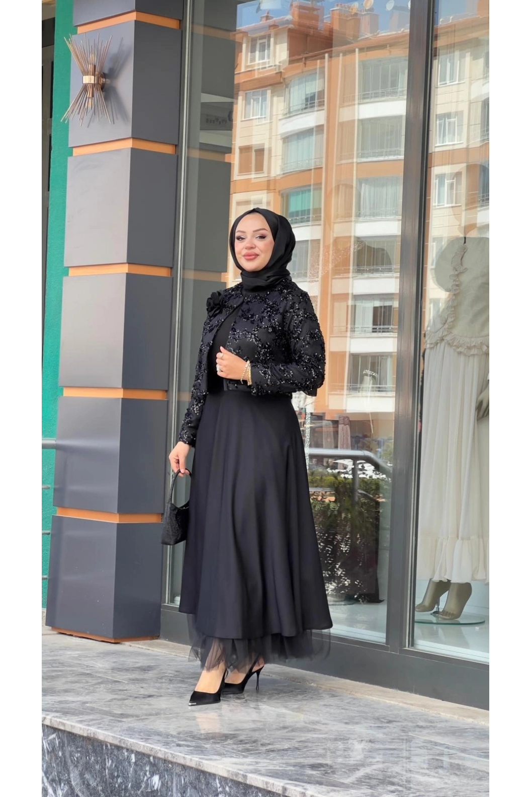 MATEKS-PAYETLİ CEKET ETEKLİ TAKIM SİYAH