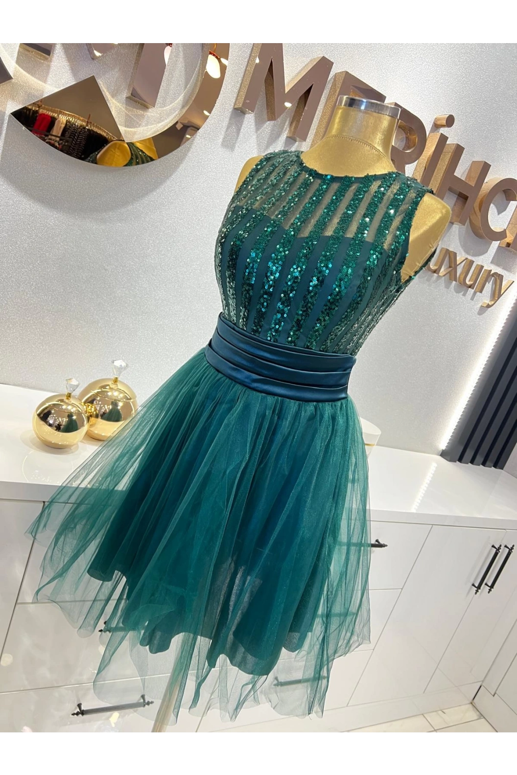 ARİN-PULLU TÜL ETEKLİ MİNİ ELBİSE YEŞİL