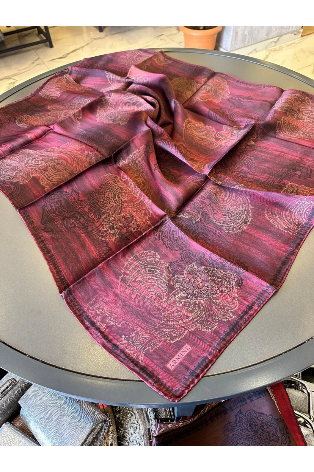 ARMİNE-%100 İPEK EŞARP BORDO