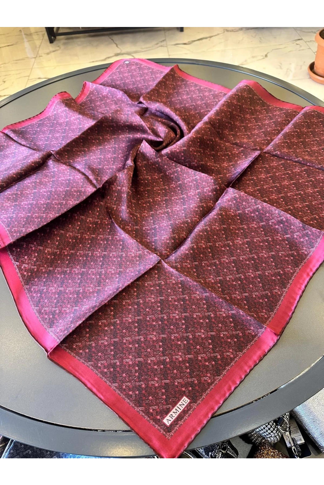 ARMİNE-%100 İPEK EŞARP BORDO