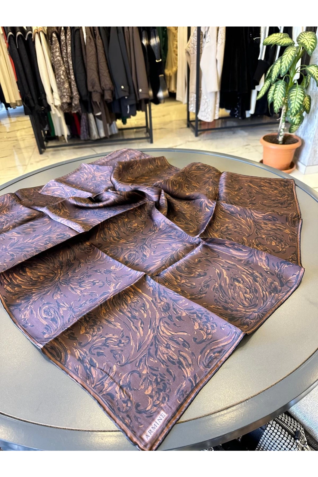 ARMİNE-%100 İPEK EŞARP KAHVE