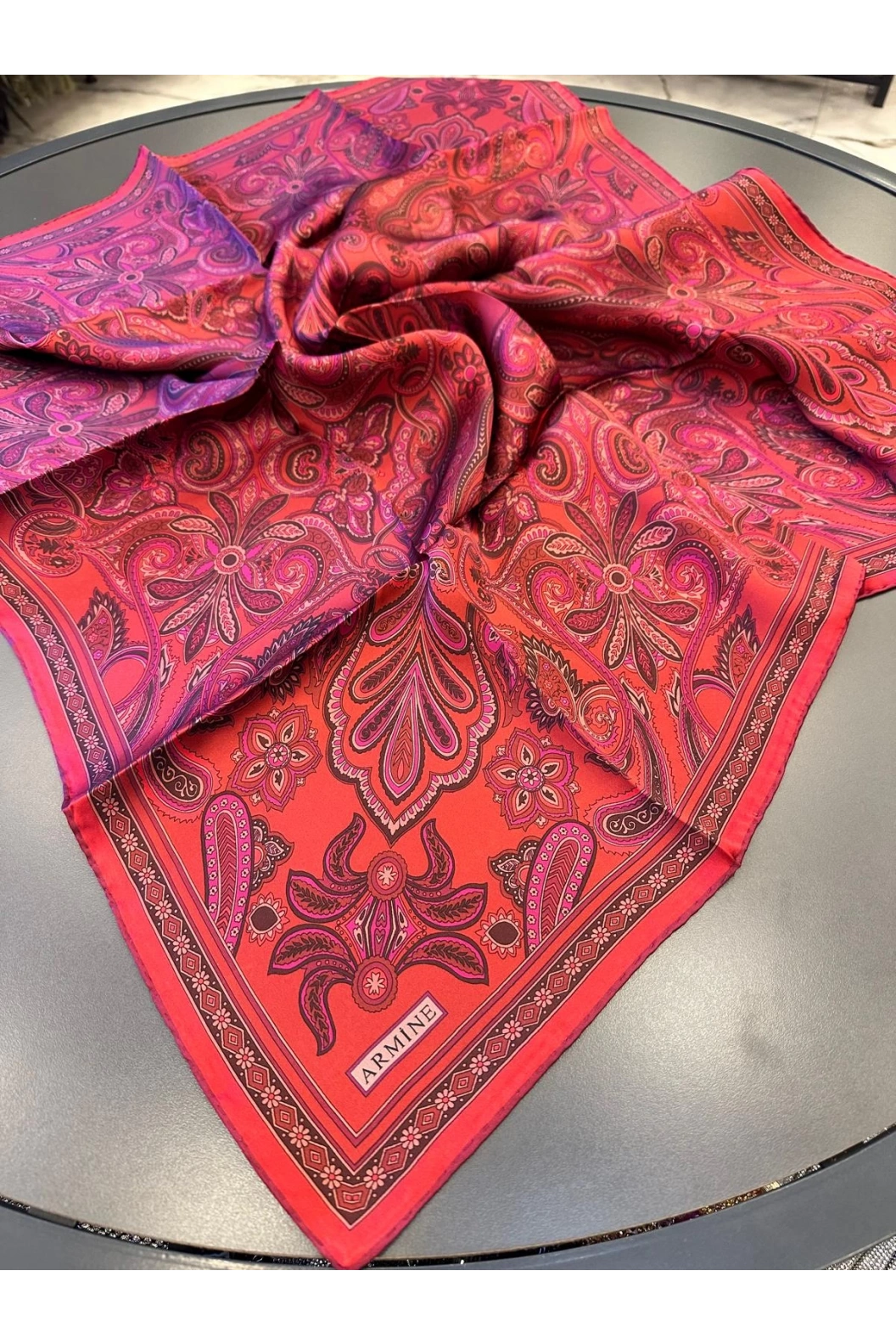 ARMİNE-%100 İPEK EŞARP KIRMIZI