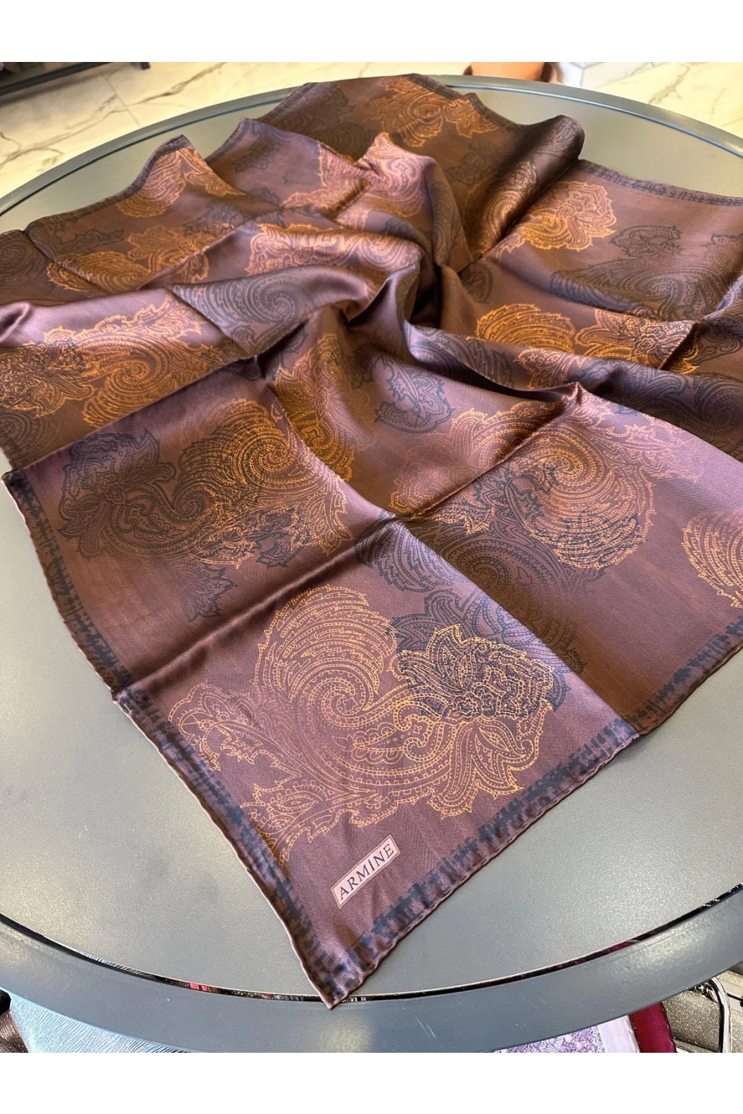 ARMİNE-%100 İPEK EŞARP TABA